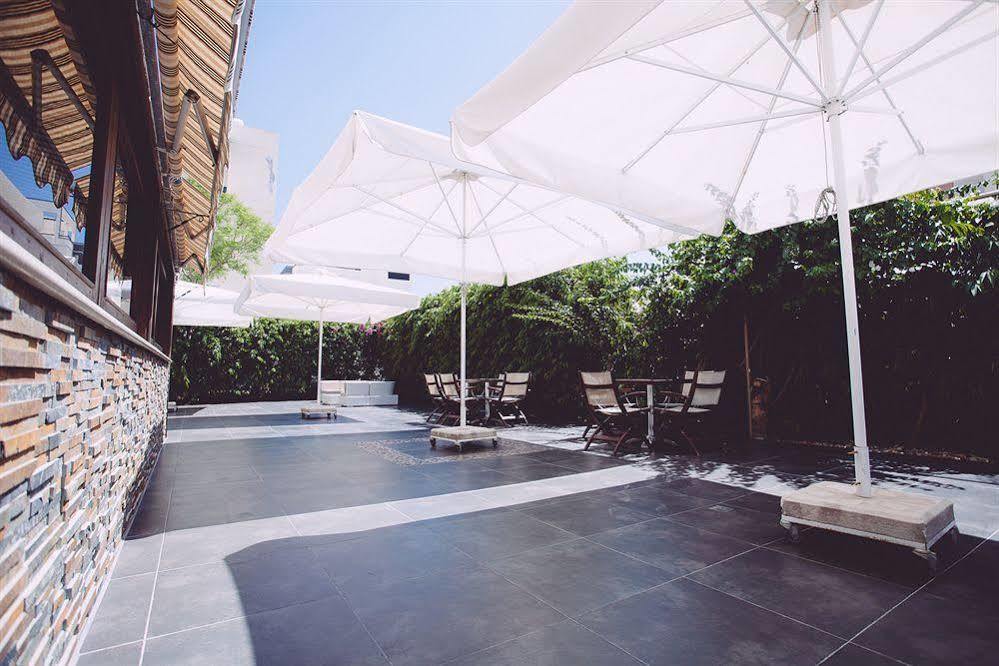 Vega Apartments Limassol Exteriör bild