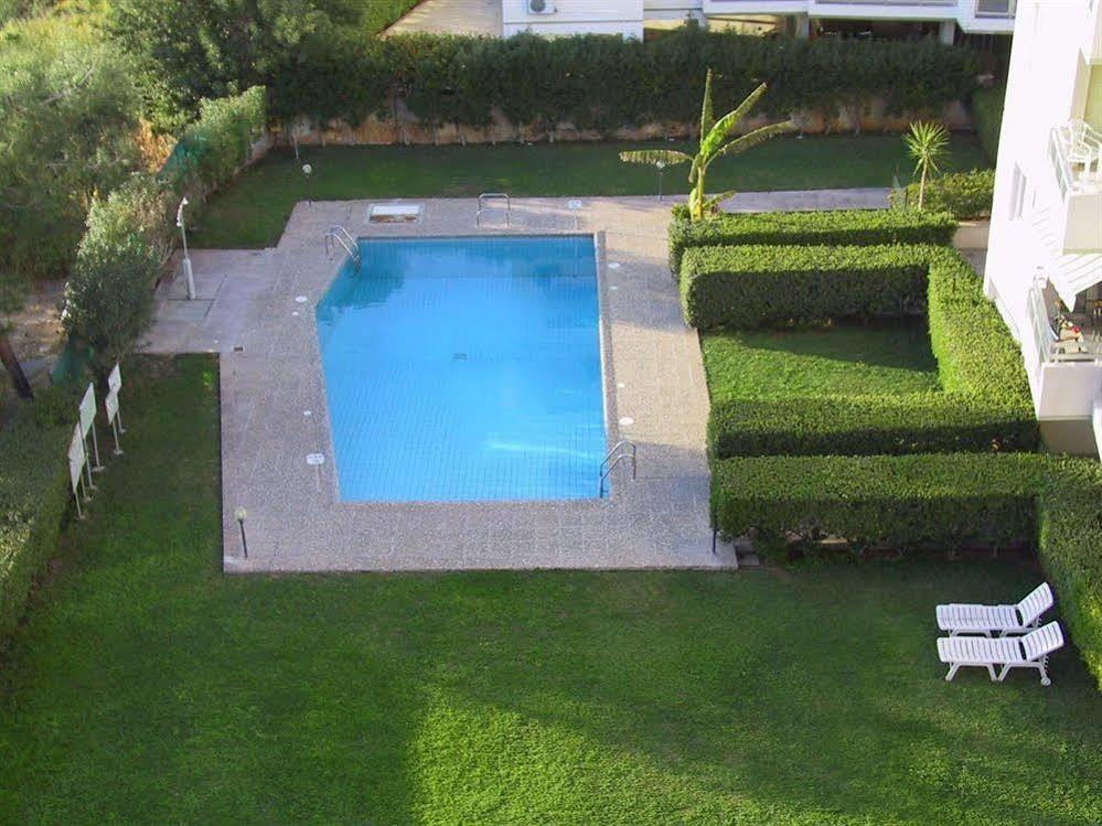 Vega Apartments Limassol Exteriör bild